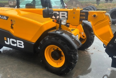 JCB 525-60